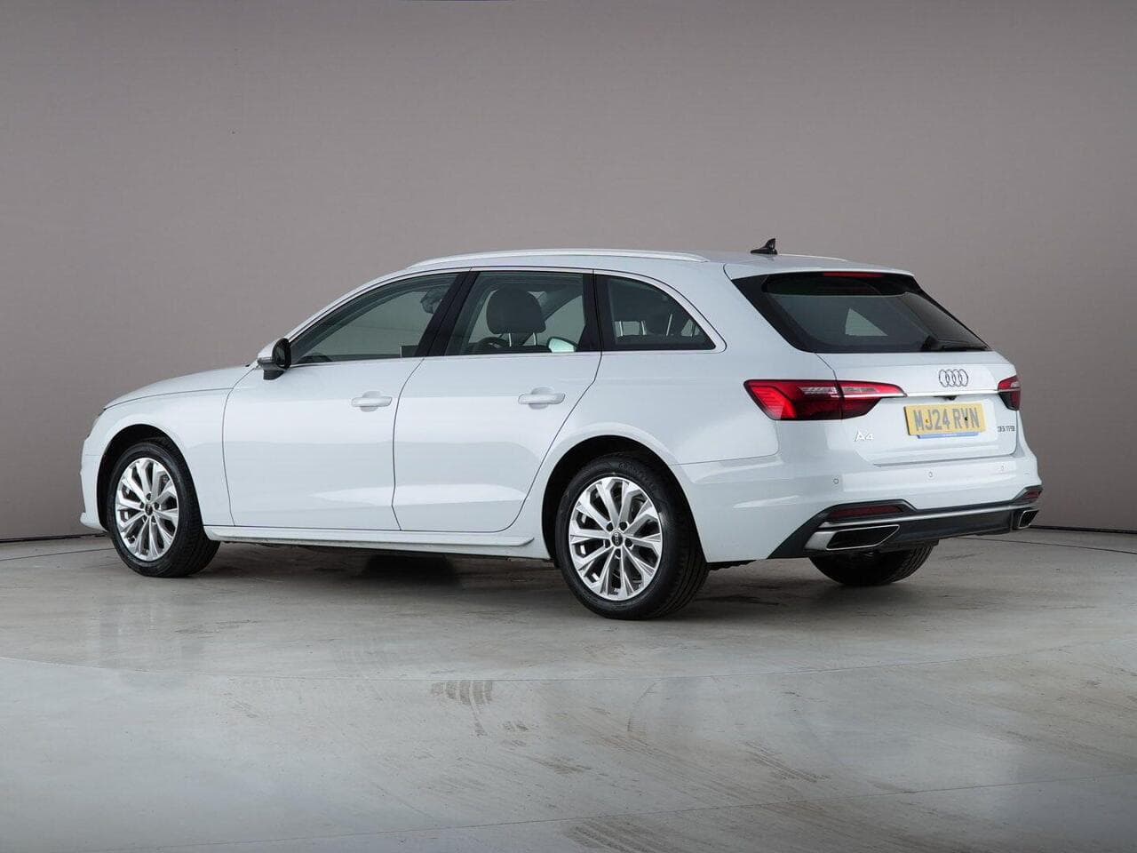 Audi A4 Avant thumbnail Inconclusive