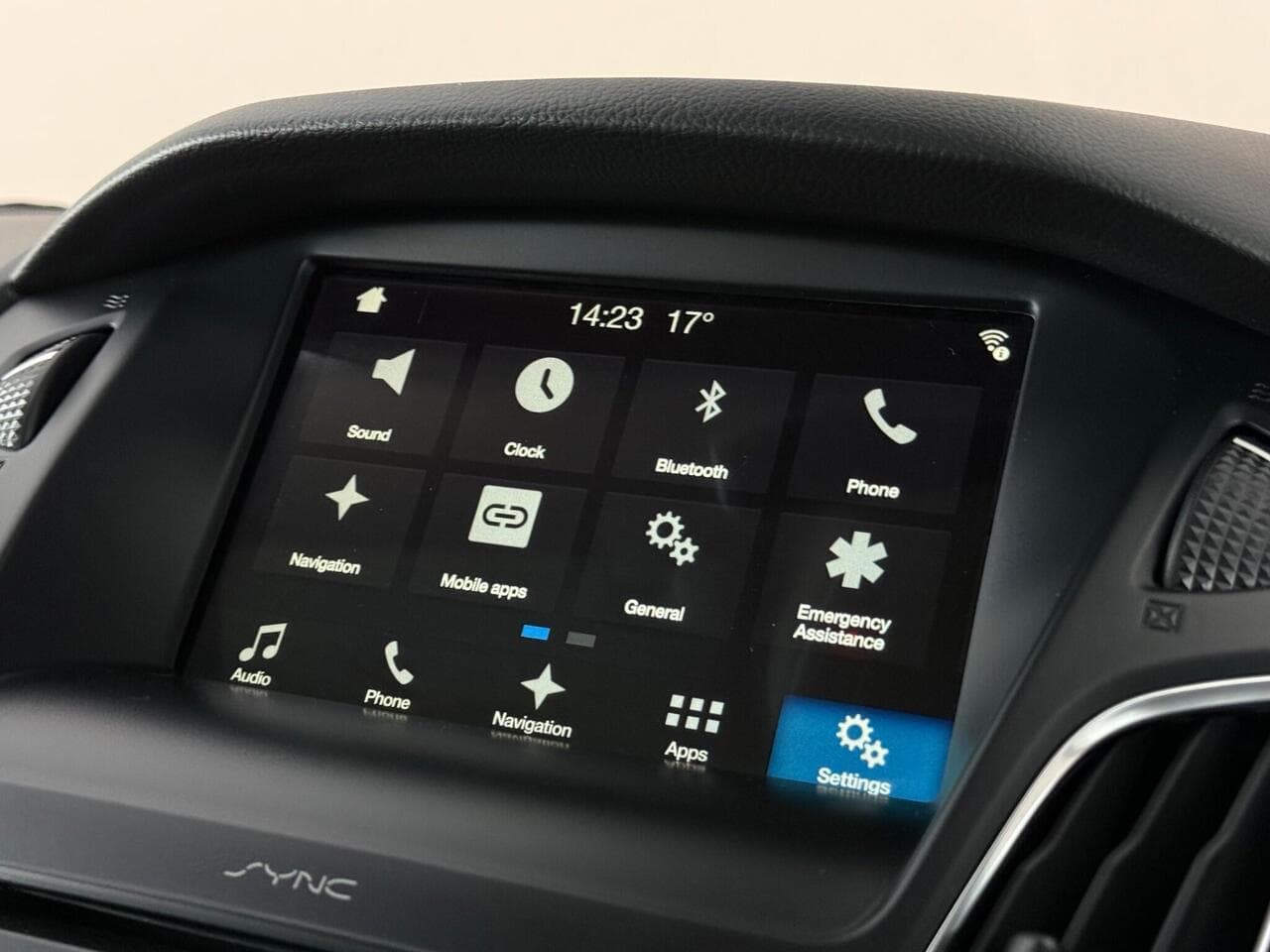 Ford Focus thumbnail Infotainment System
