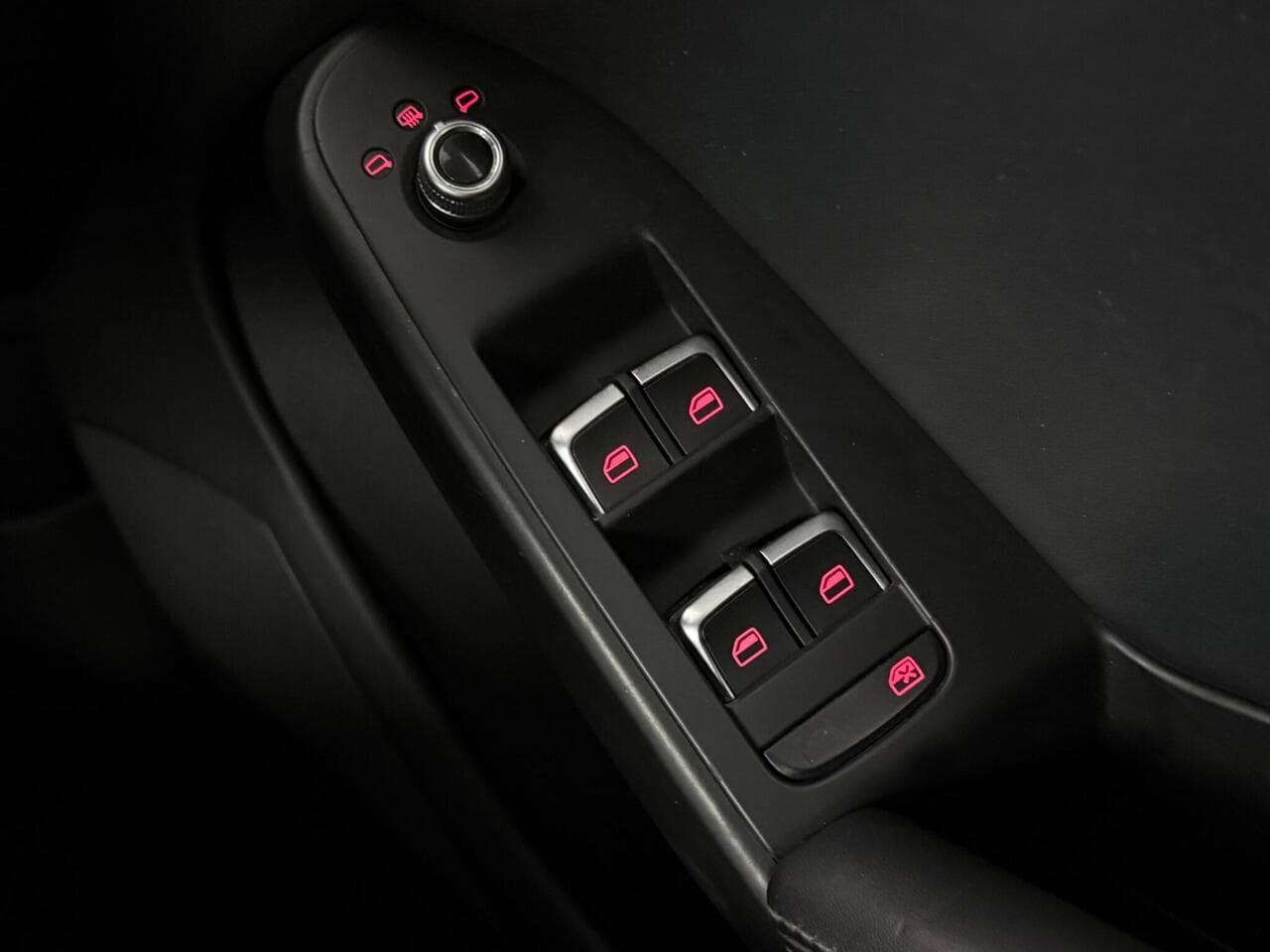 Audi A5 thumbnail Misc Controls