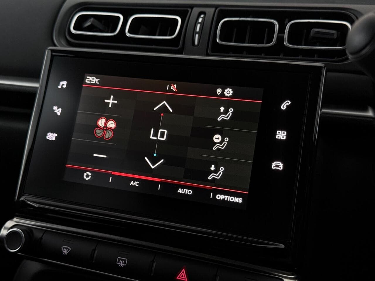Citroen C3 thumbnail Infotainment System