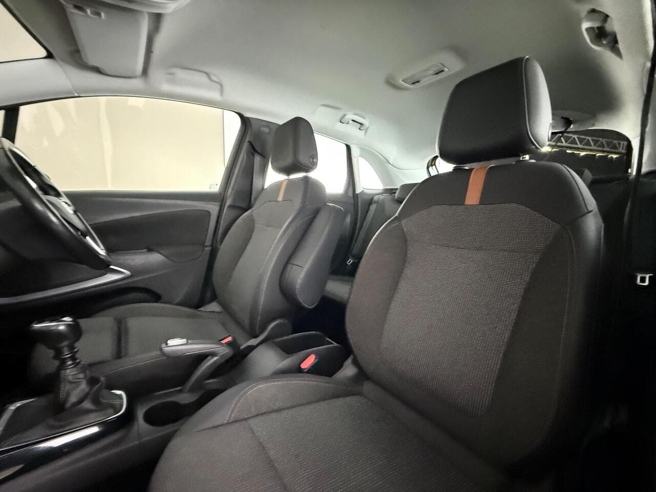 Vauxhall Crossland thumbnail Seat Front Passenger