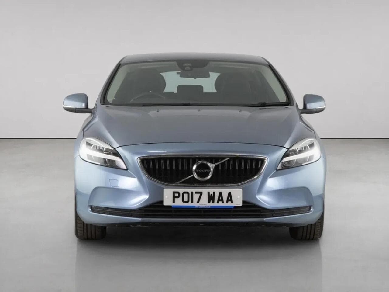 Volvo V40 thumbnail Front