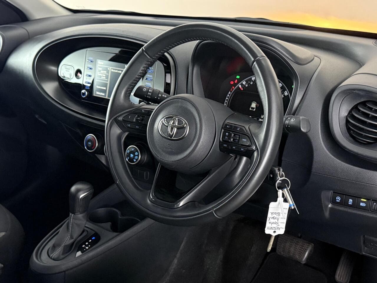 Toyota Aygo X thumbnail Steering Wheel