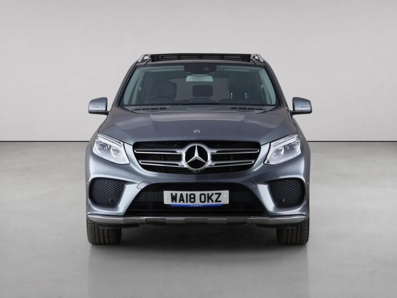 Mercedes-Benz GLE thumbnail Front