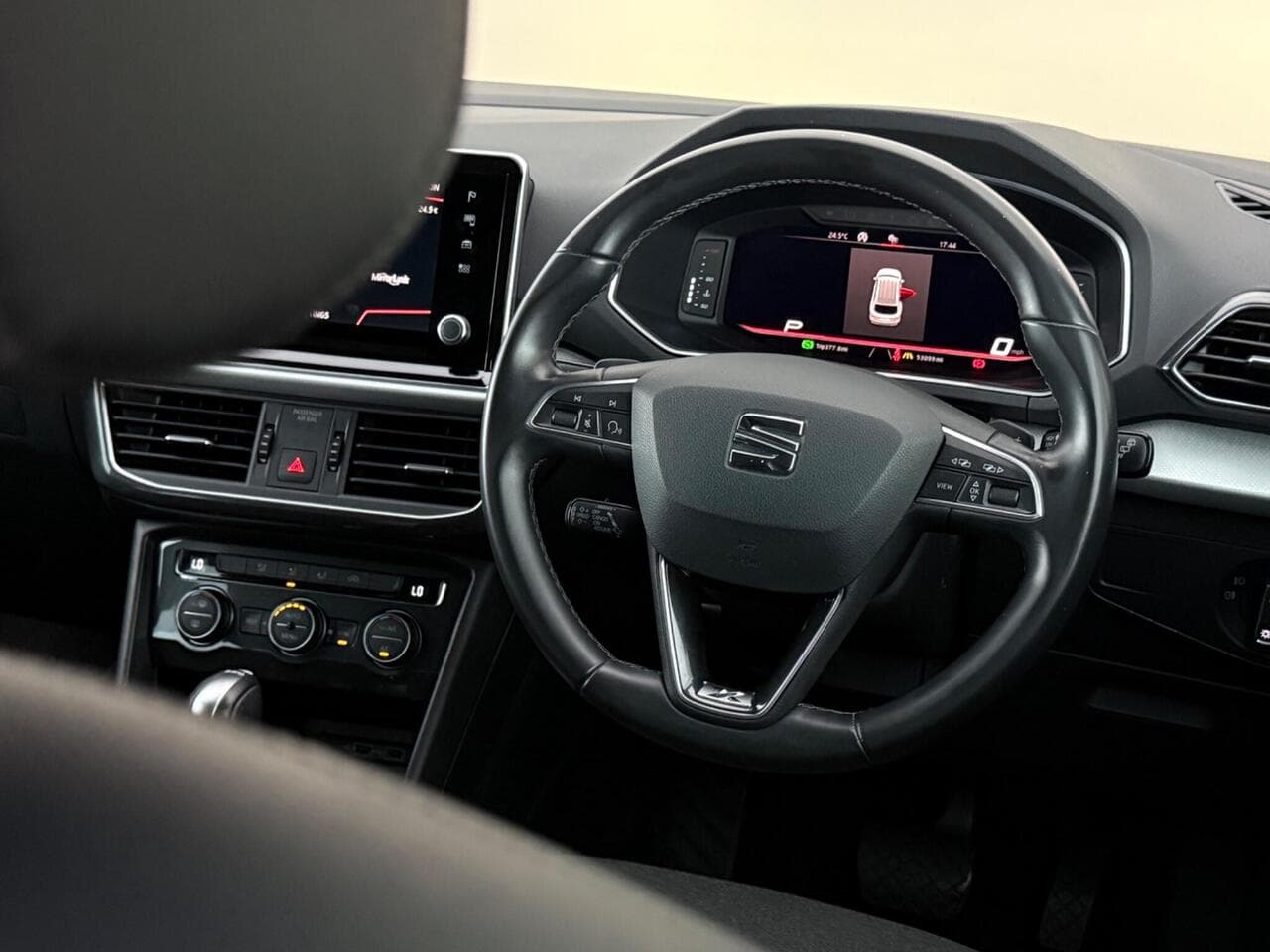SEAT Tarraco thumbnail Steering Wheel