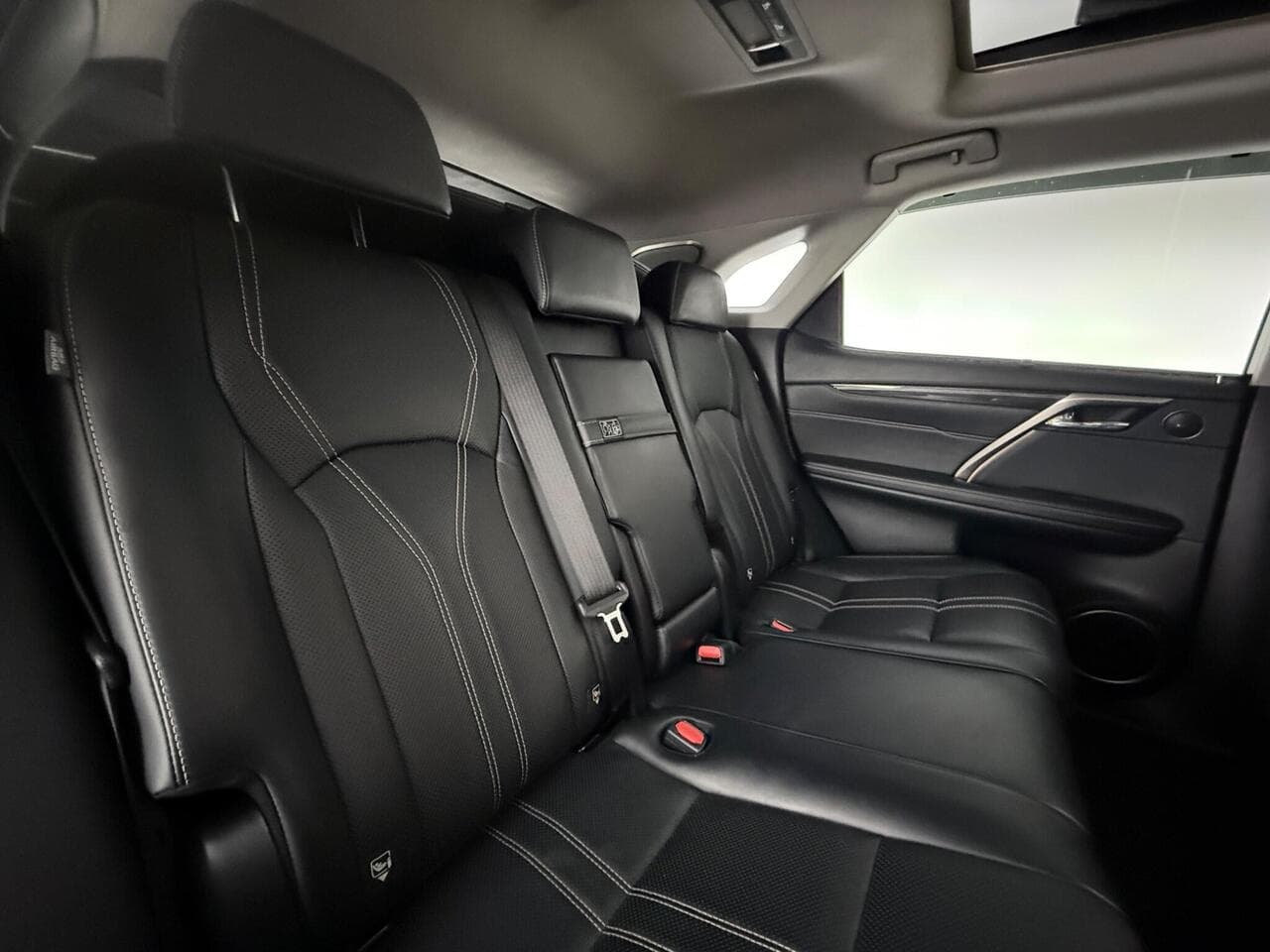 Lexus RX thumbnail Seats Rear