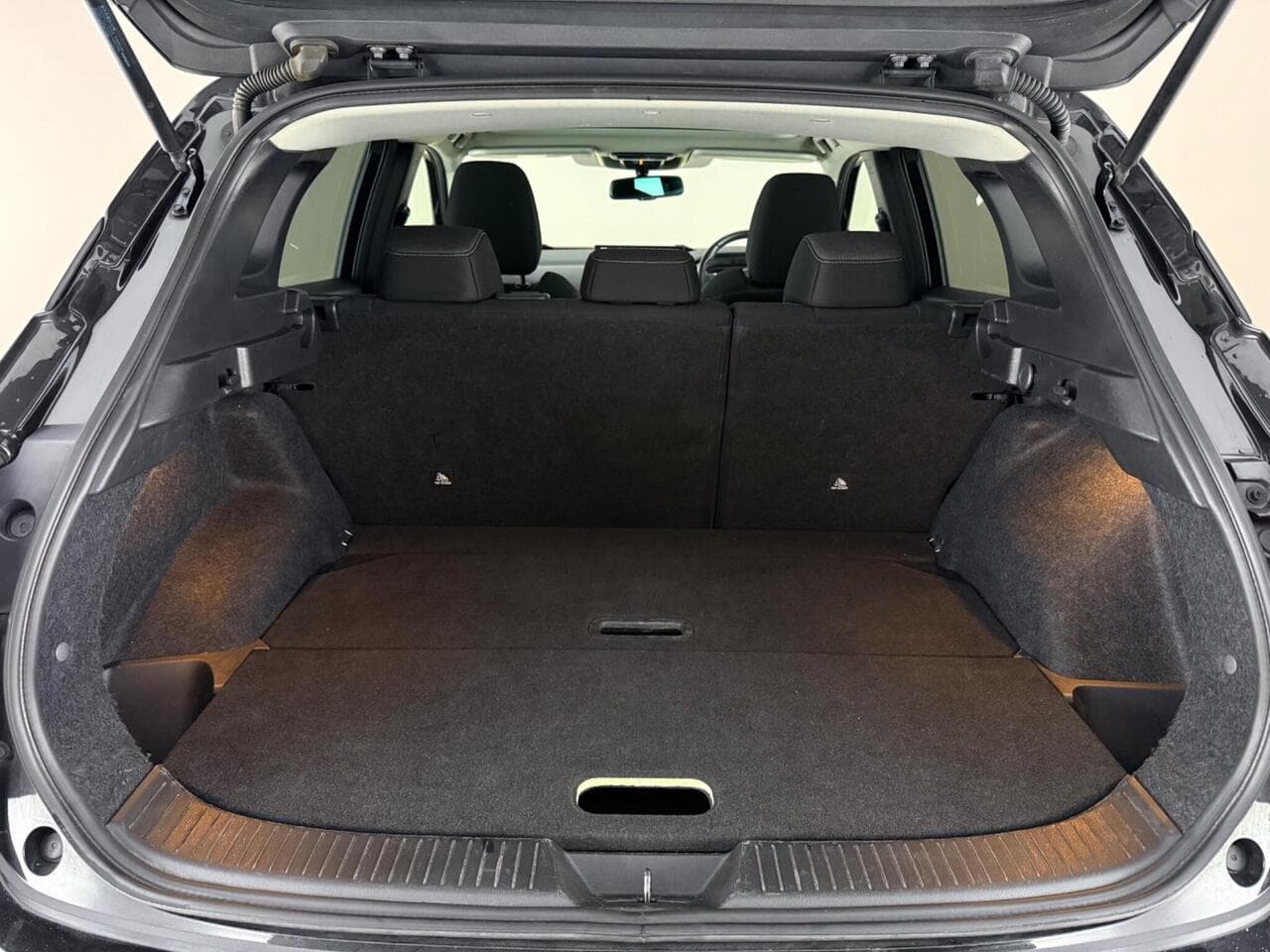 Nissan Qashqai thumbnail Boot