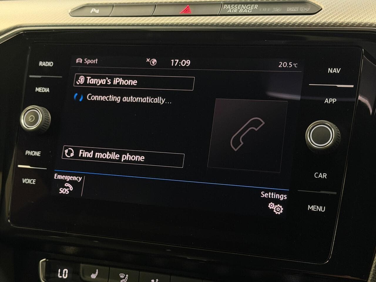 Volkswagen Arteon thumbnail Infotainment System