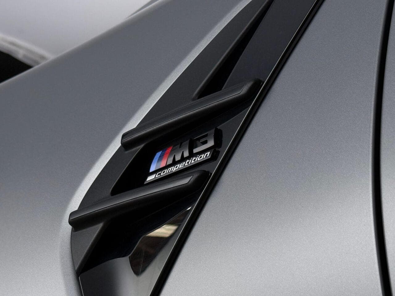BMW M3 thumbnail Badge Exterior