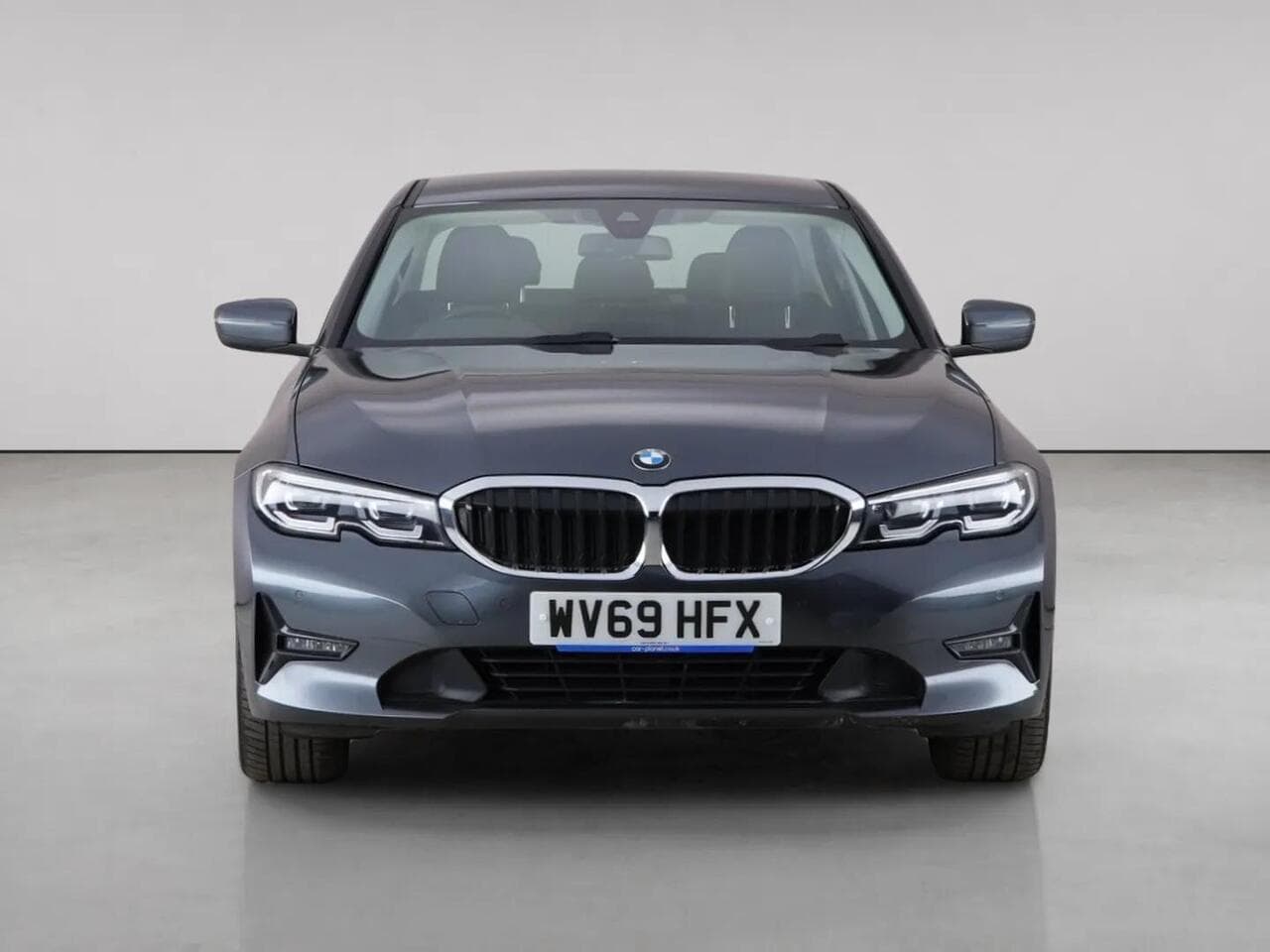 BMW 3 Series thumbnail Front