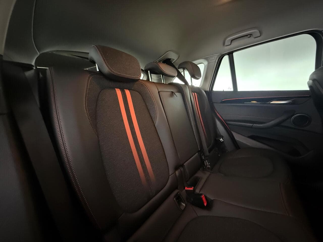 BMW X1 thumbnail Seats Rear