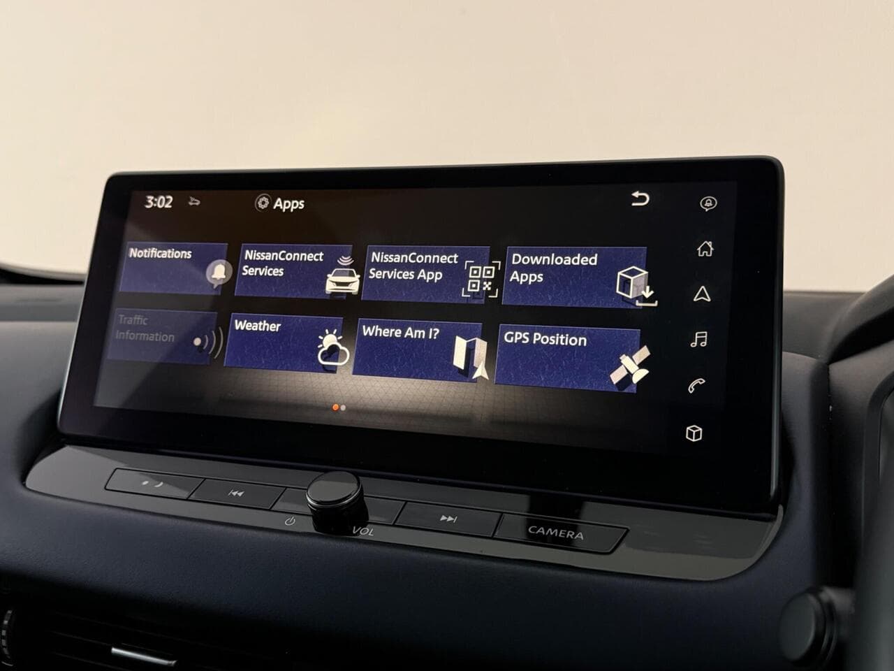 Nissan Qashqai thumbnail Infotainment System