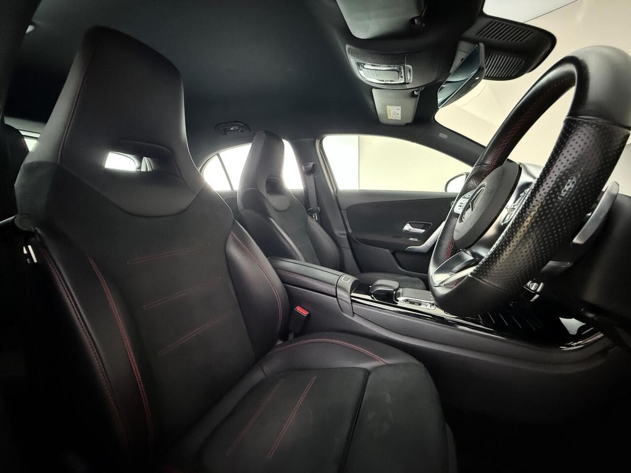 Mercedes-Benz A Class thumbnail Seat Driver