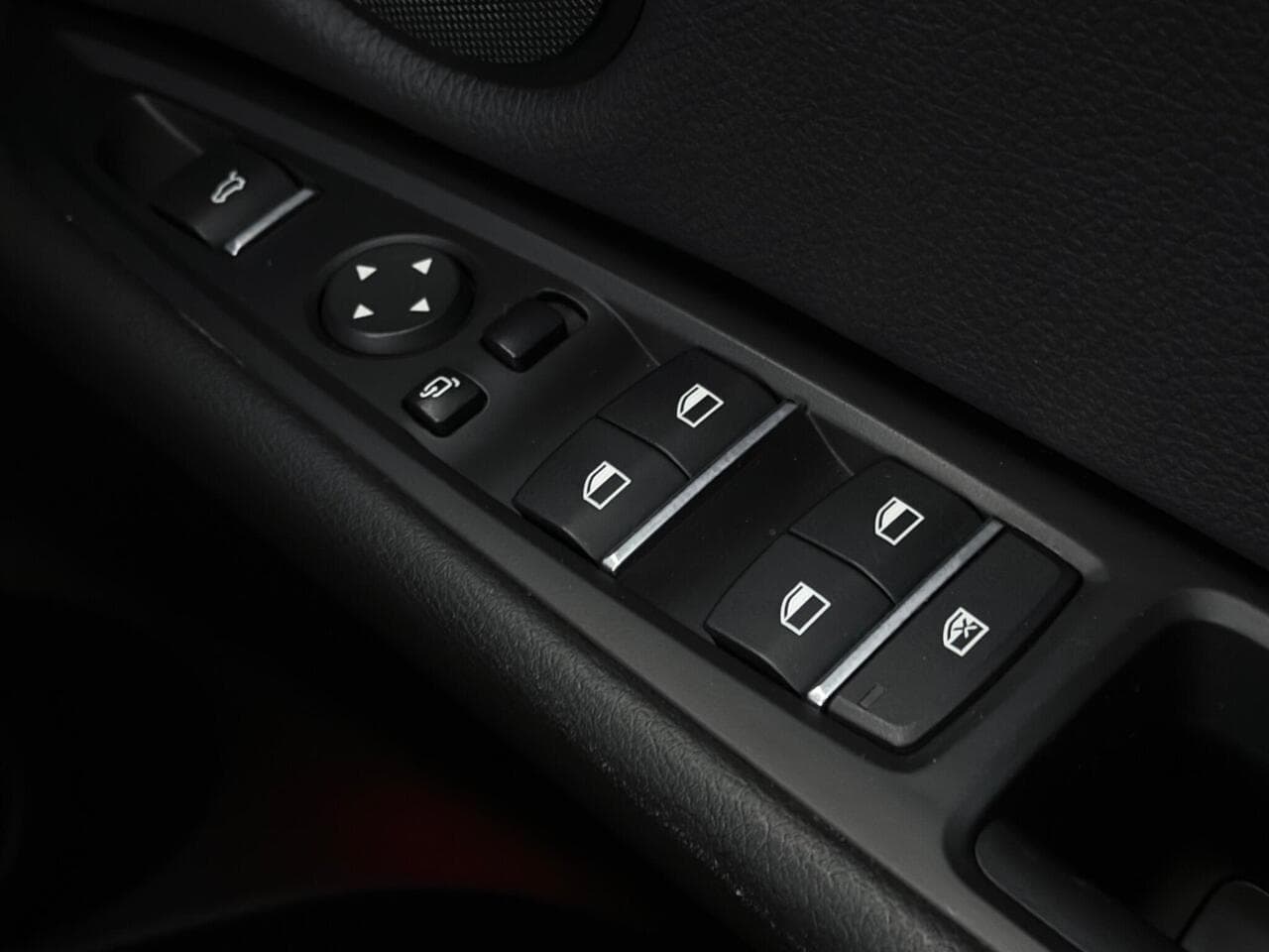 BMW X6 thumbnail Misc Controls