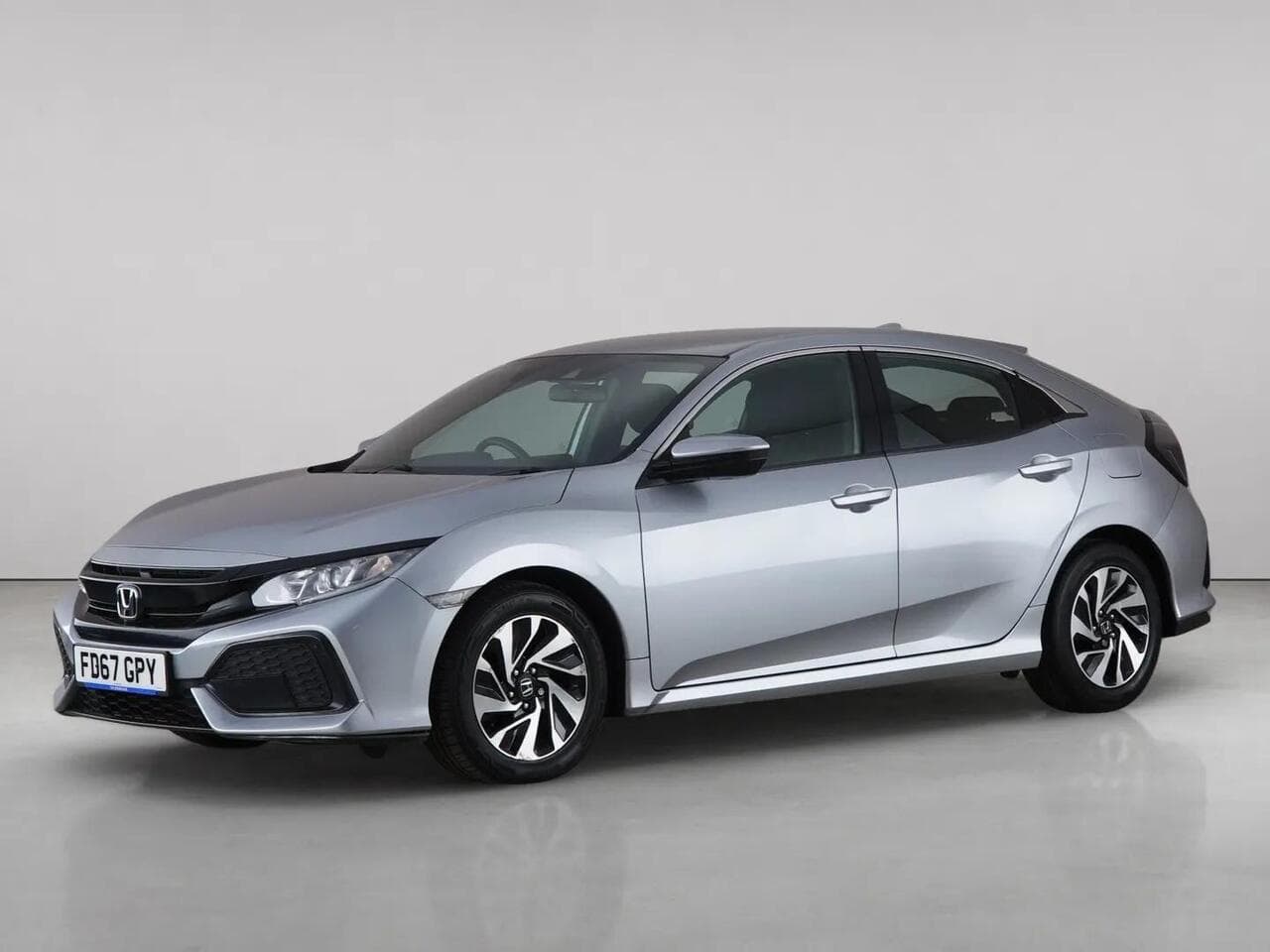 Honda Civic thumbnail Front Left