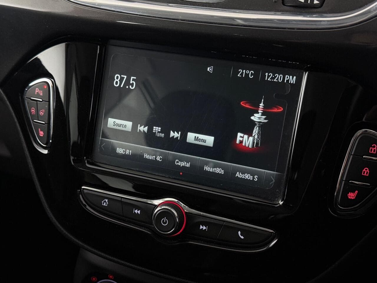 Vauxhall Corsa thumbnail Infotainment System