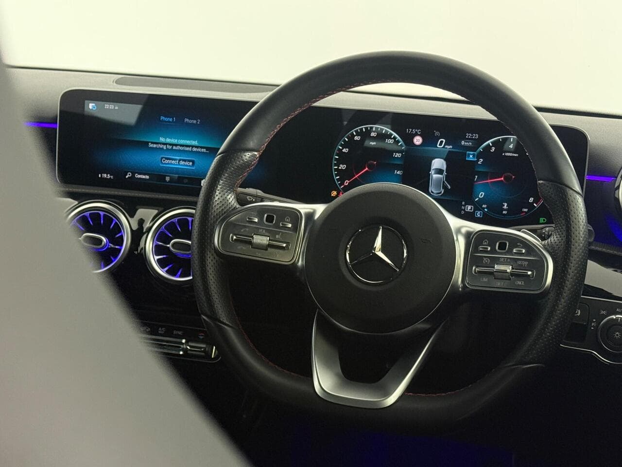 Mercedes-Benz A Class thumbnail Steering Wheel