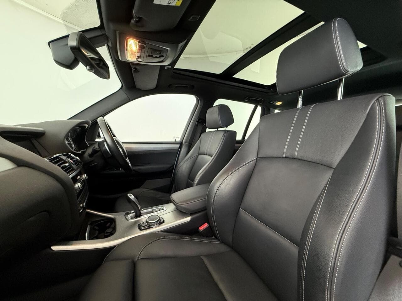 BMW X3 thumbnail Seat Front Passenger