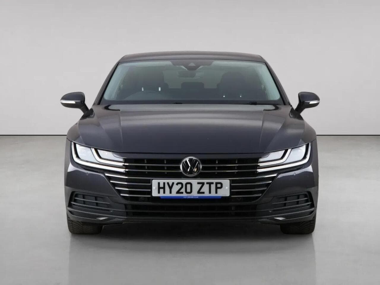 Volkswagen Arteon thumbnail Front