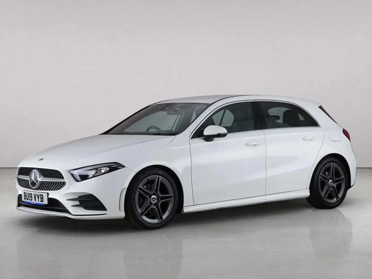Mercedes-Benz A Class thumbnail Front Left