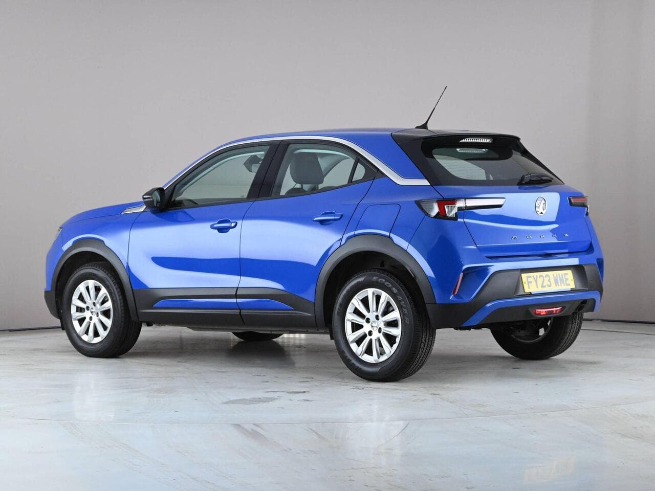 Vauxhall Mokka thumbnail Side Left