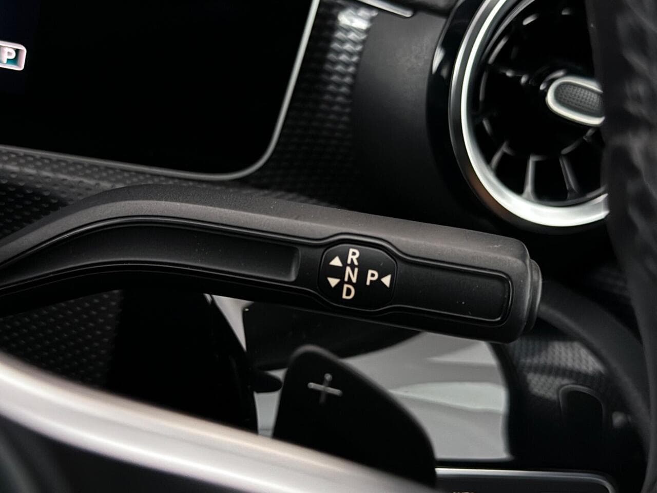 Mercedes-Benz A Class thumbnail Misc Controls