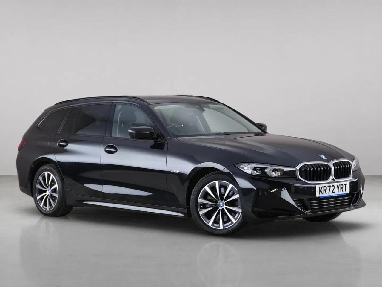 BMW 3 Series - BMW 3 Series 2.0 330e 12kWh Sport Touring Auto Euro 6 (s/s) 5dr