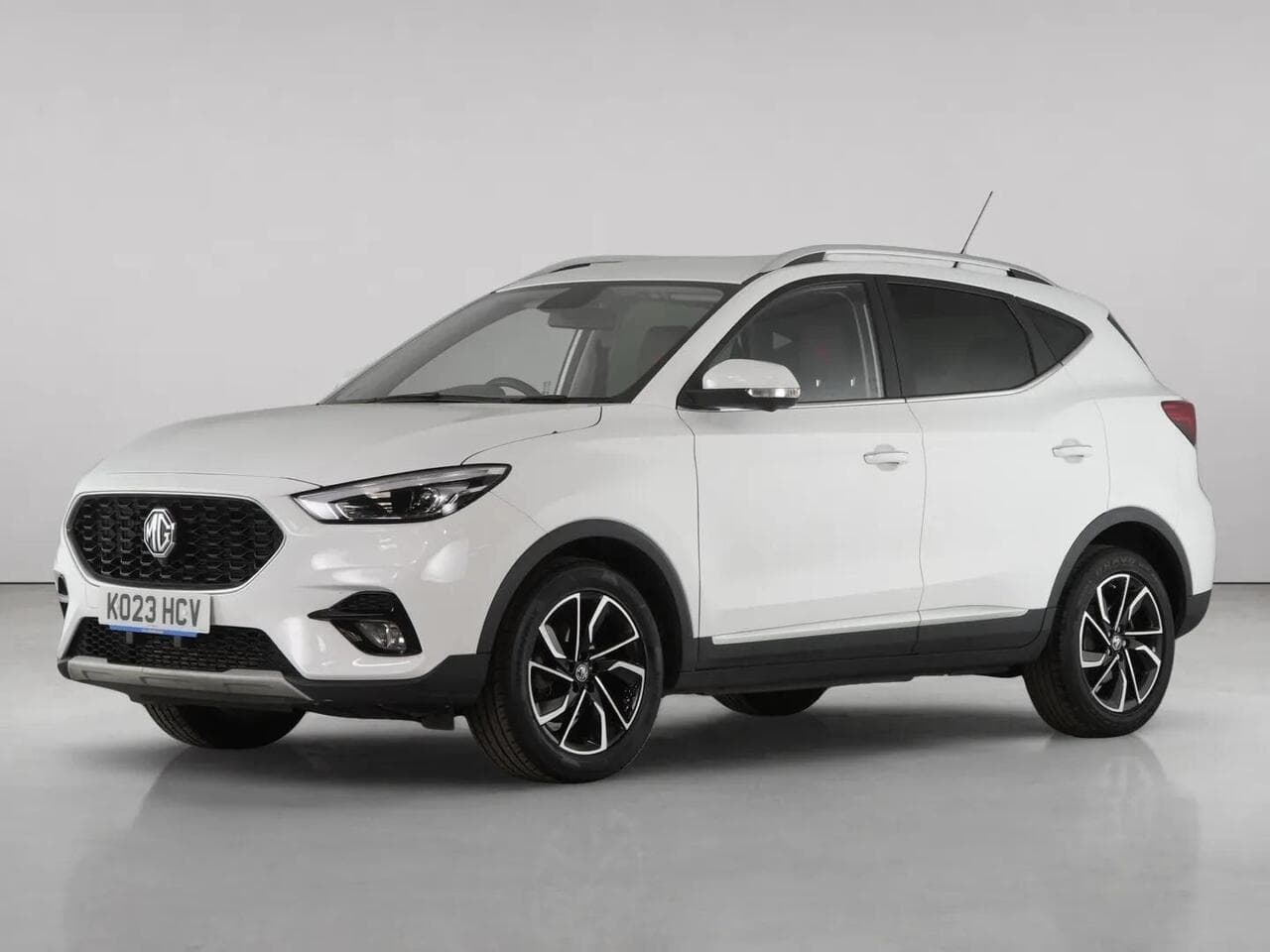 MG MG ZS thumbnail Front Left