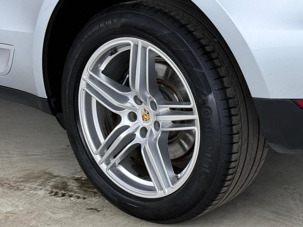 Porsche Macan thumbnail Wheel