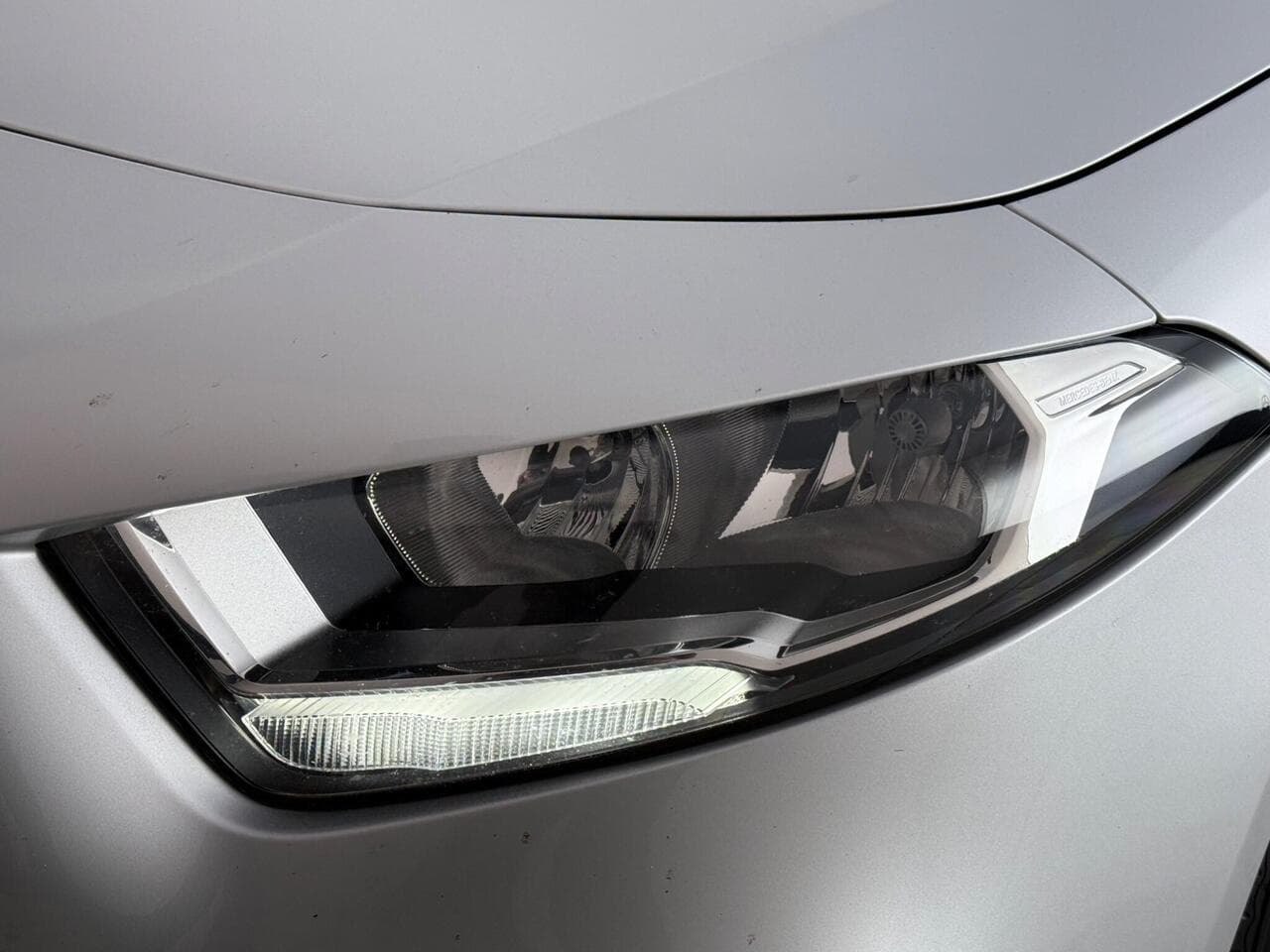 Mercedes-Benz A Class thumbnail Lights Front