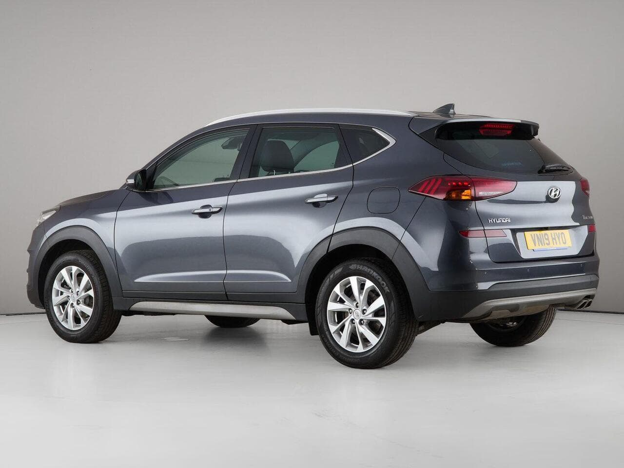 Hyundai TUCSON thumbnail Rear Left