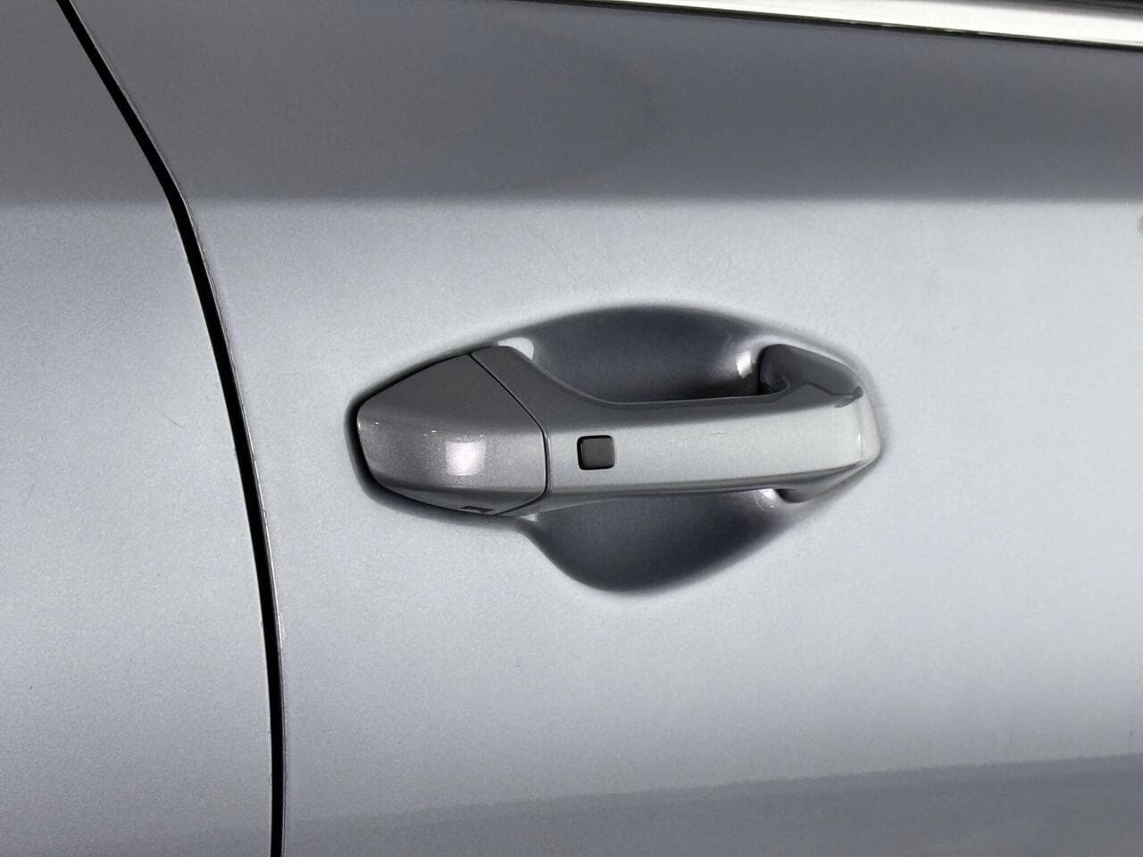 Kia XCeed thumbnail Door Handle Exterior