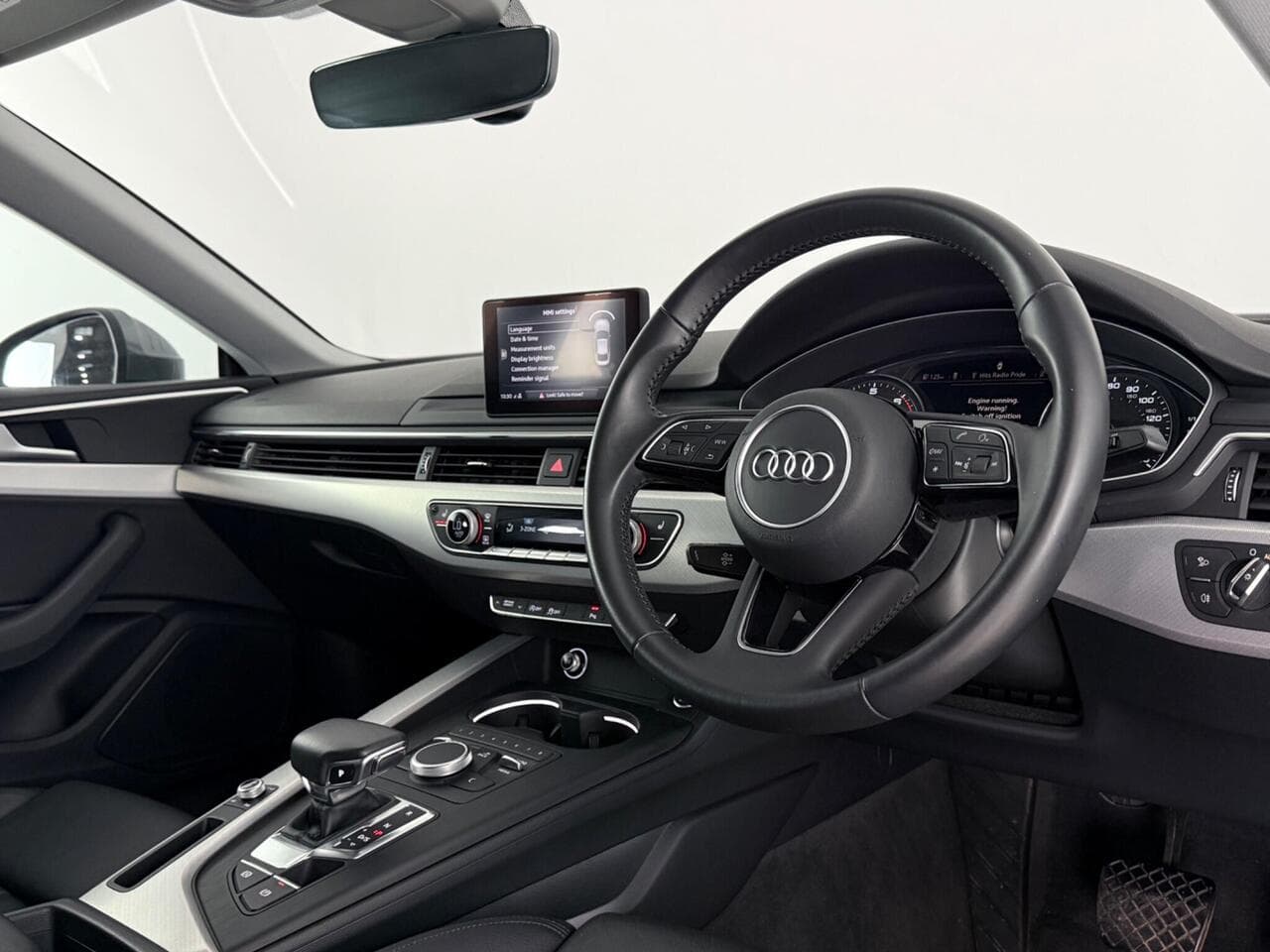 Audi A5 thumbnail Interior Front