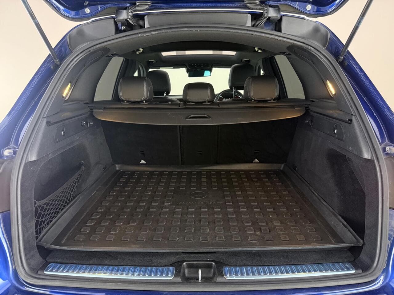 Mercedes-Benz GLC thumbnail Boot