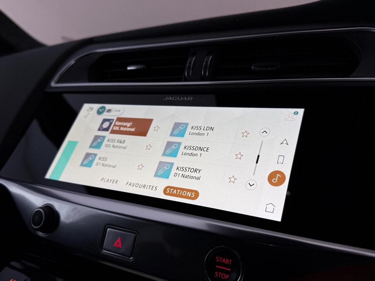 Jaguar I-PACE thumbnail Infotainment System