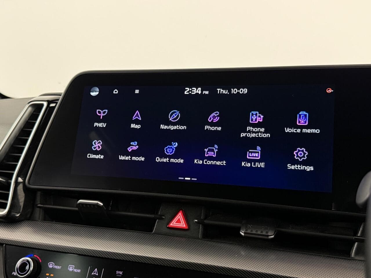 Kia Sportage thumbnail Infotainment System