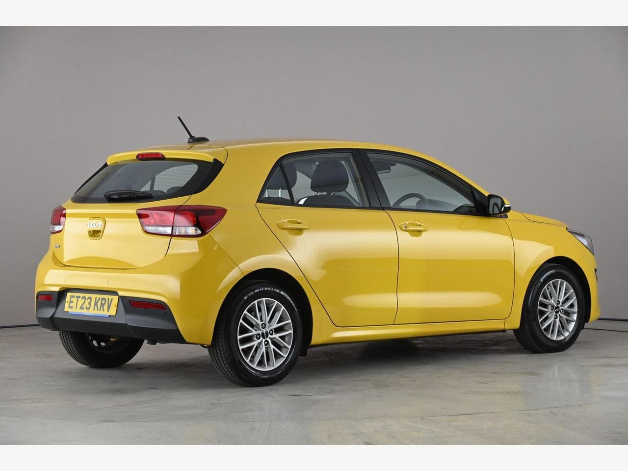 Kia Rio thumbnail Inconclusive
