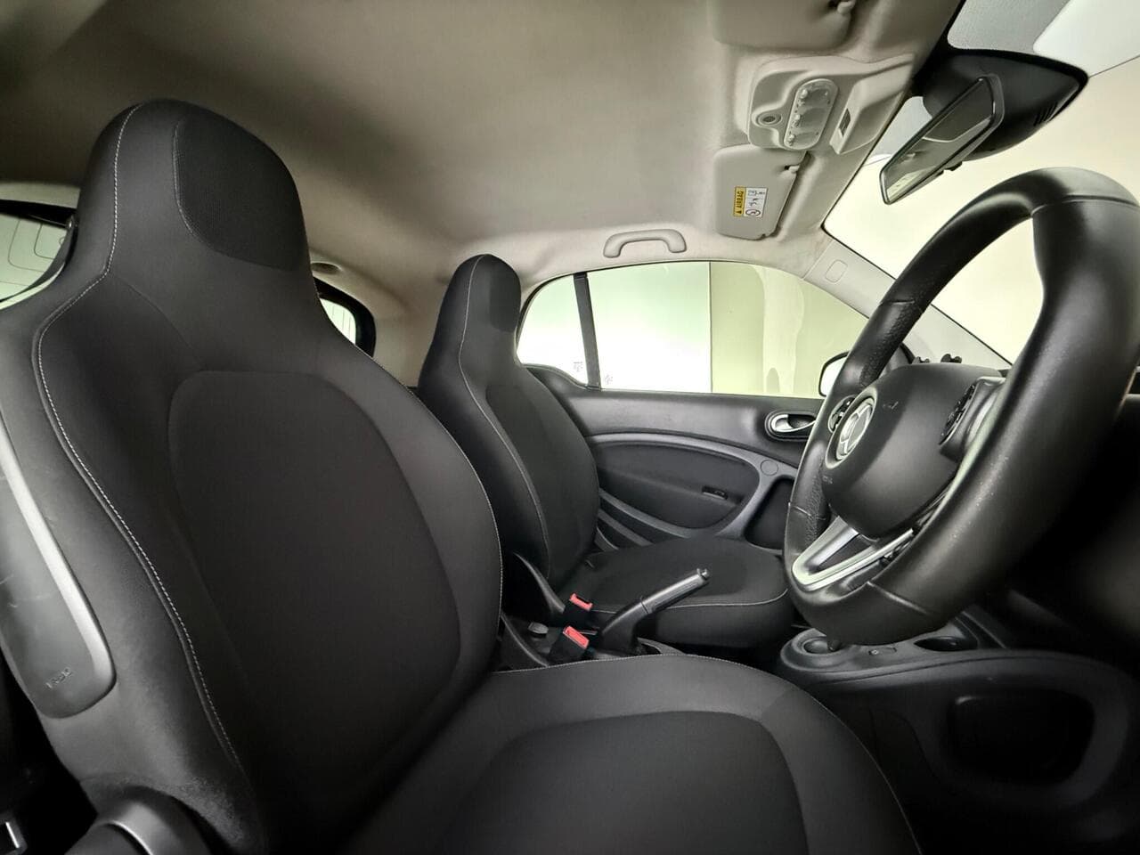 Smart fortwo thumbnail Seat Driver