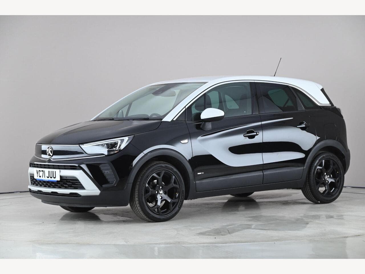 Vauxhall Crossland thumbnail Front Left