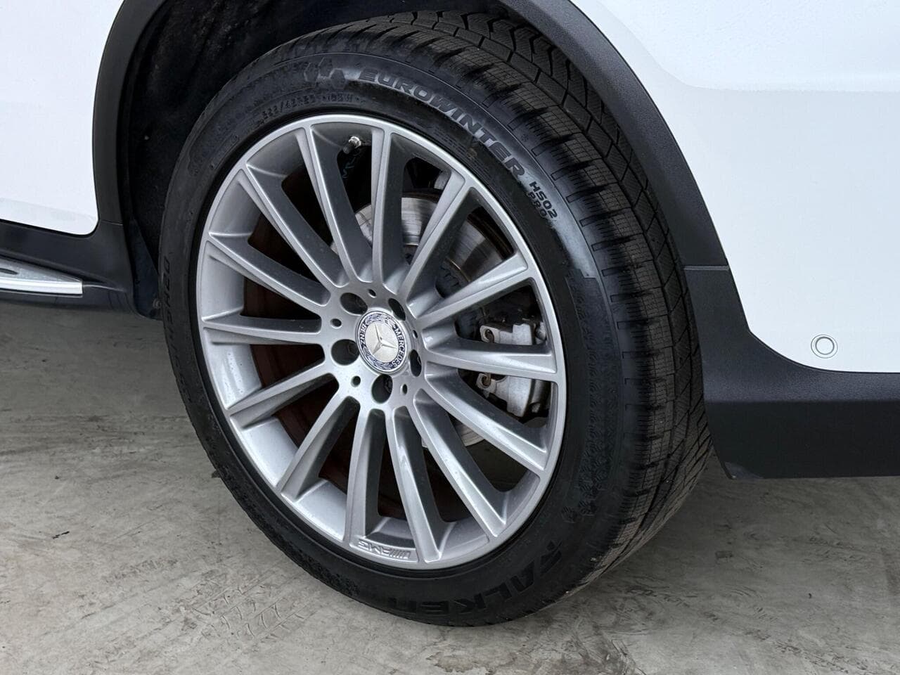 Mercedes-Benz GLC thumbnail Wheel