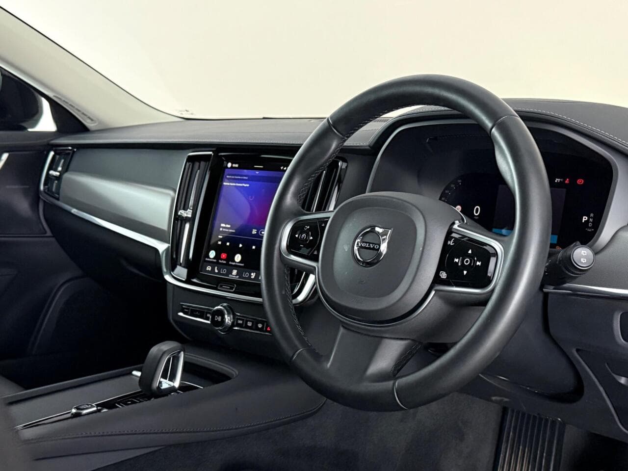 Volvo V90 thumbnail Interior Front