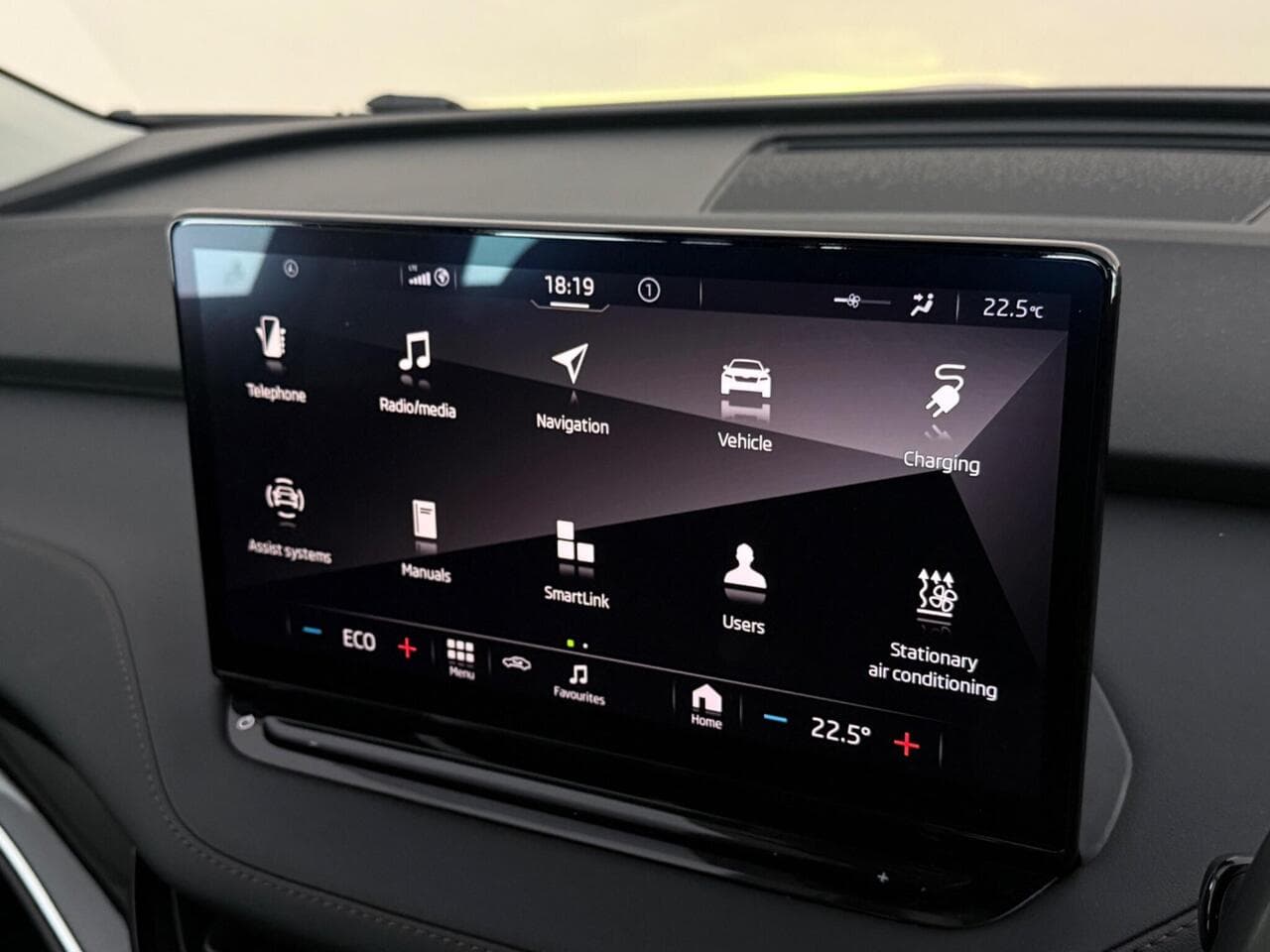 Skoda Enyaq thumbnail Infotainment System