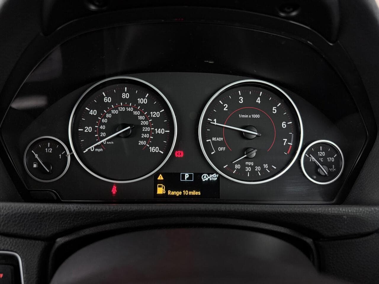 BMW 4 Series thumbnail Driver Instruments