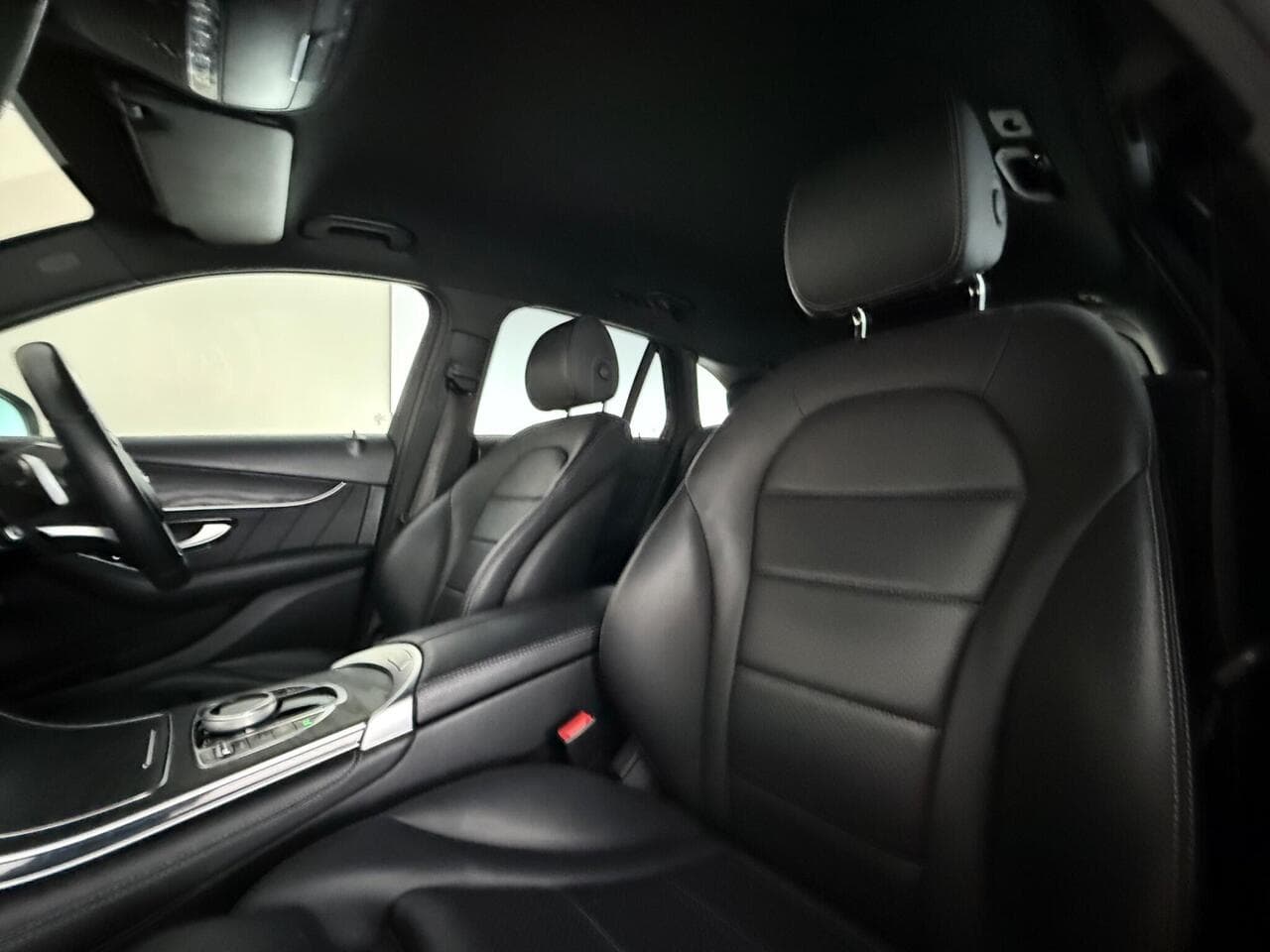 Mercedes-Benz GLC thumbnail Seat Front Passenger