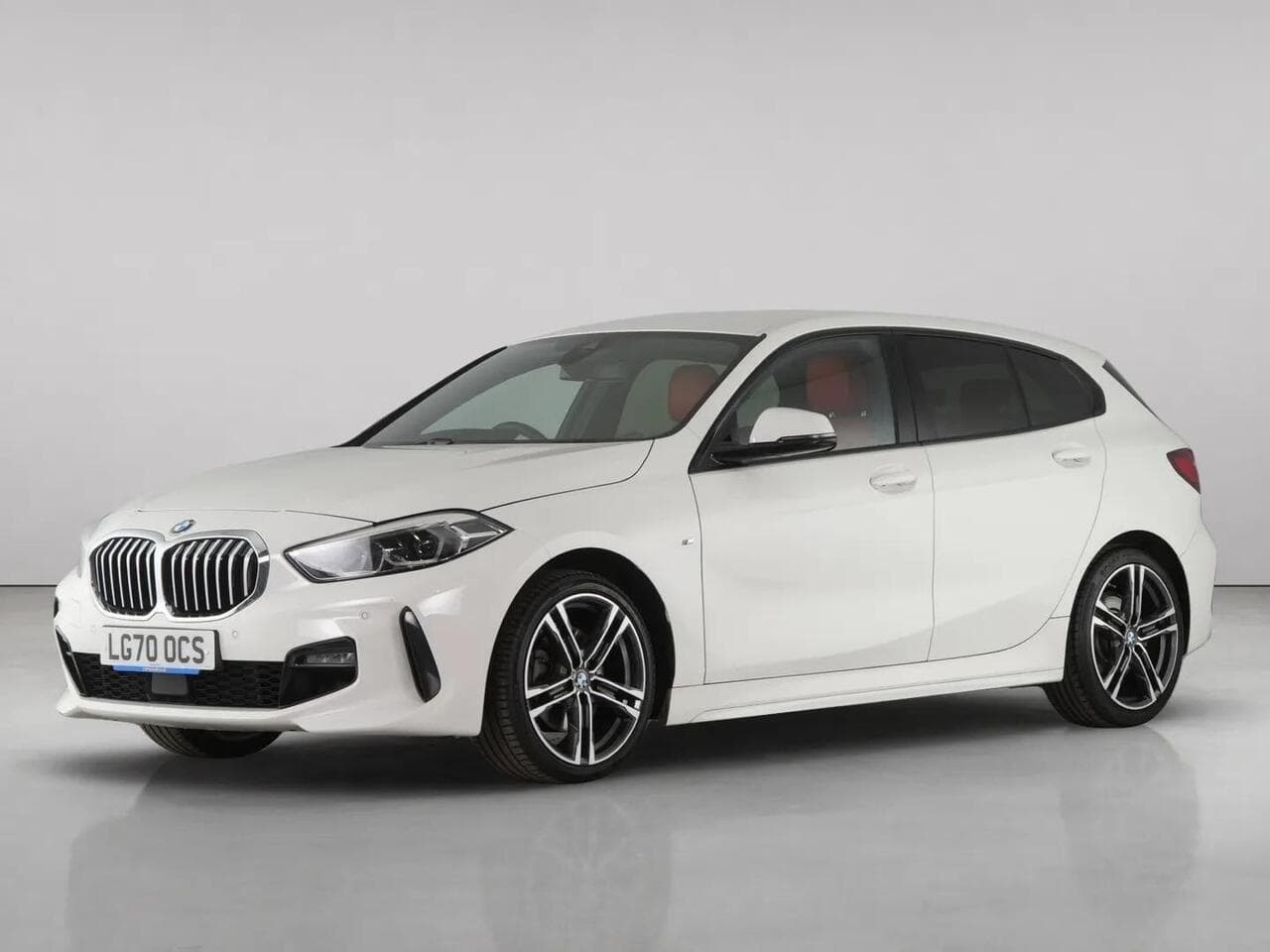 BMW 1 Series thumbnail Front Left