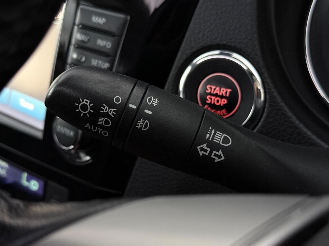 Nissan X-Trail thumbnail Misc Controls