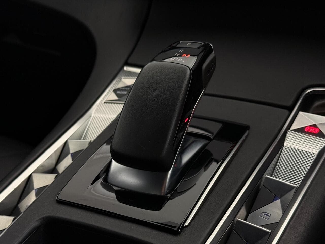 DS AUTOMOBILES DS 7 CROSSBACK thumbnail Inconclusive