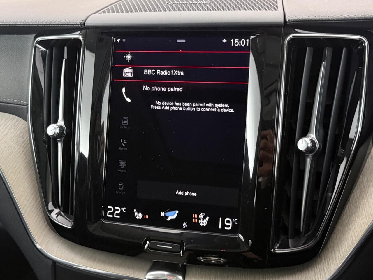 Volvo XC60 thumbnail Infotainment System
