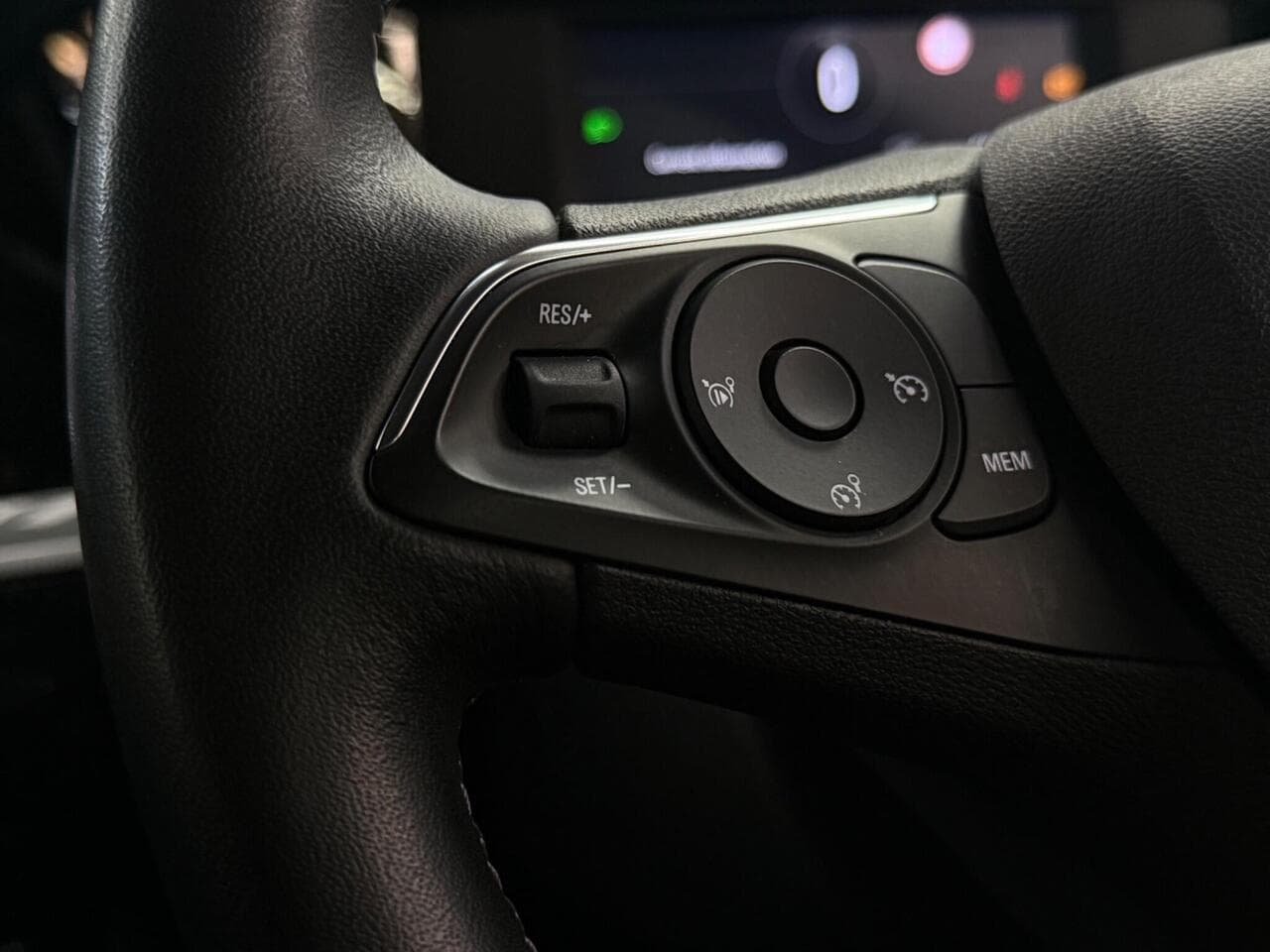 Vauxhall Mokka thumbnail Misc Controls