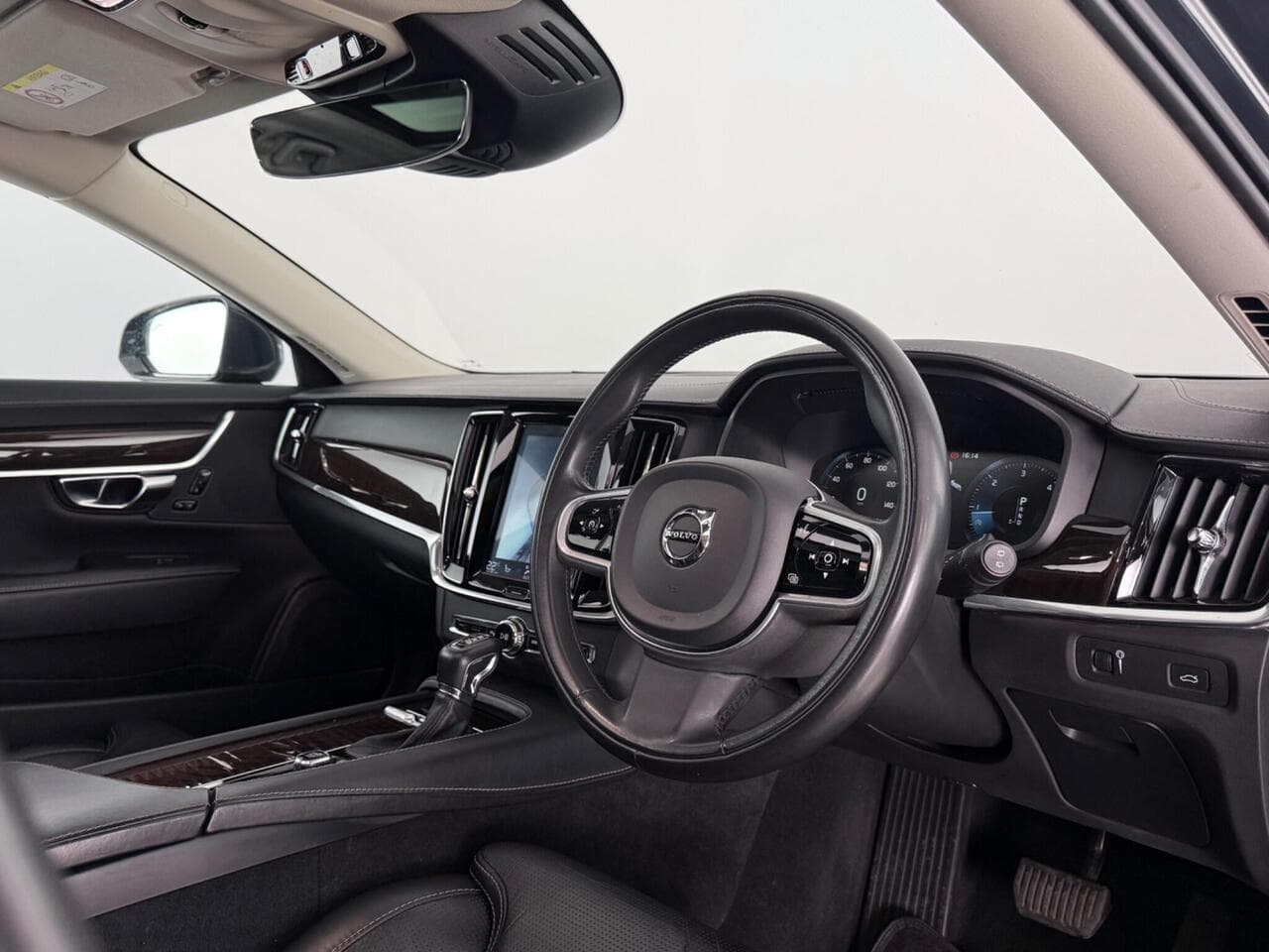 Volvo V90 thumbnail Interior Front
